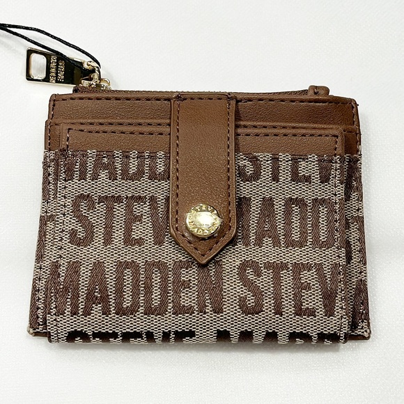 Steve Madden Handbags - NWT STEVE MADDEN Hayden Jacquard wallet organizer